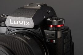 lumix-s1rii-product-9